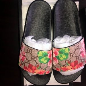 Gucci slides